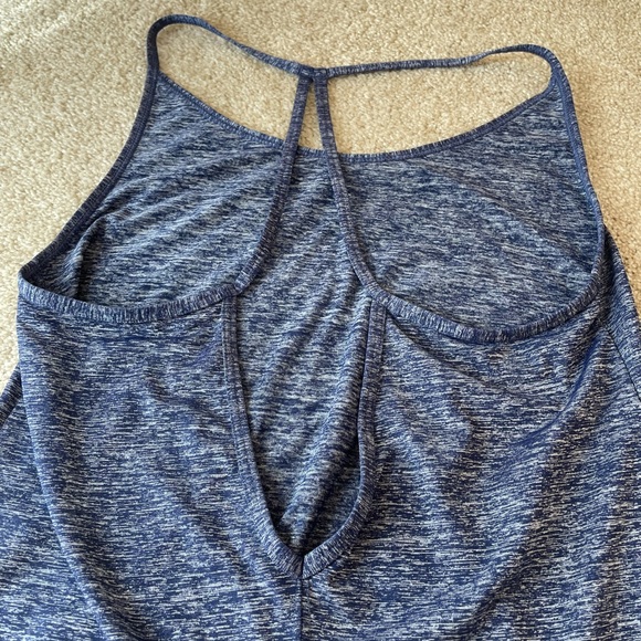 ACCEPTING OFFERS Blue Nike open back tank - Picture 3 of 3
